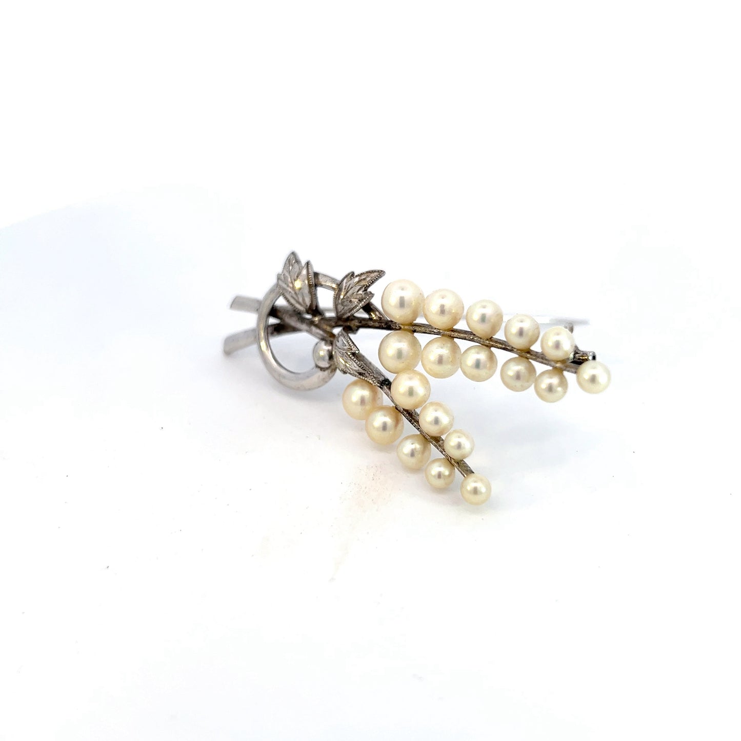 Mikimoto Estate Akoya Pearl Brooch Silver 5.50 mm M337 - Certified Fine Jewelry