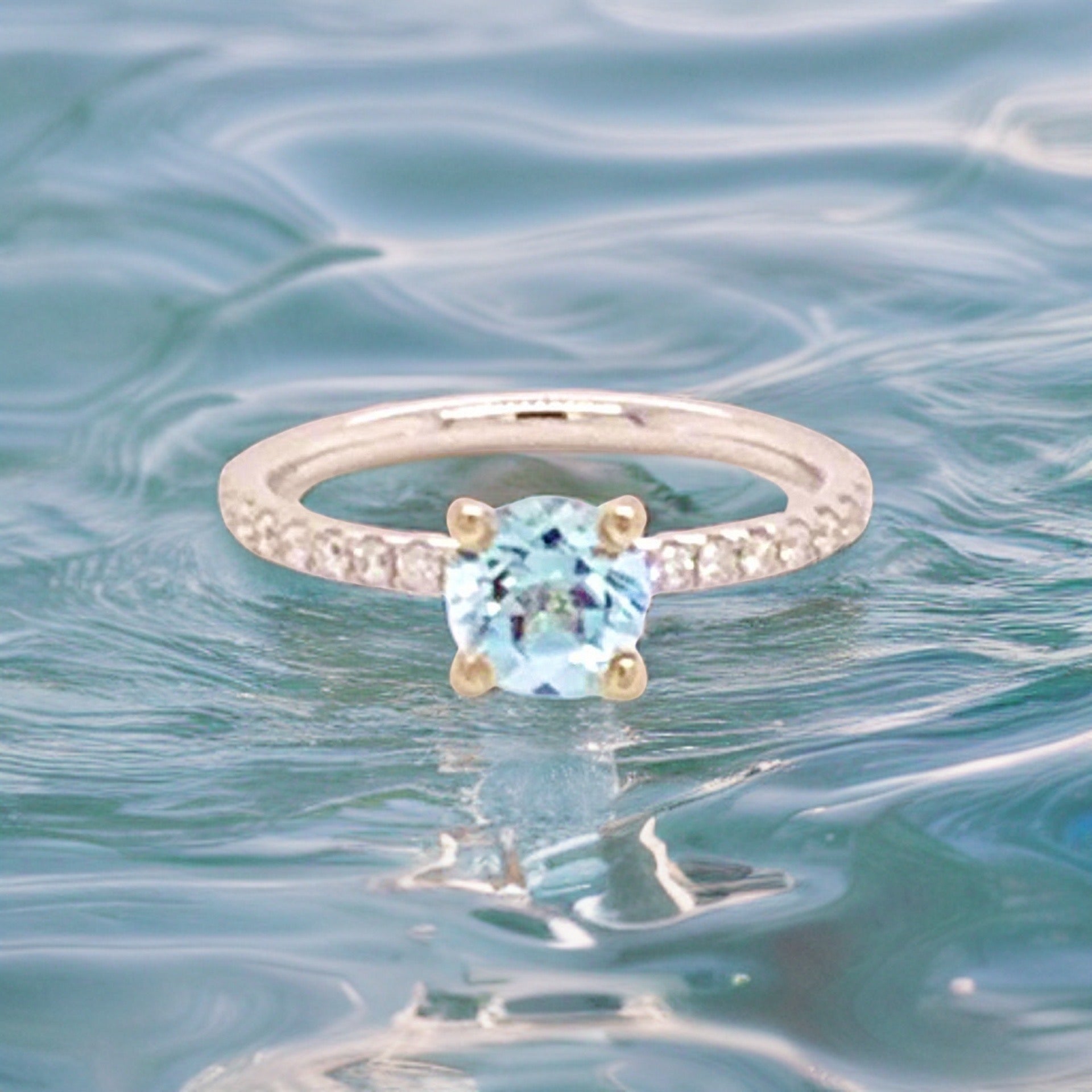 Diamond Aquamarine Ring 18k Gold 1.08 TCW Certified $1,800 822592 - Certified Fine Jewelry