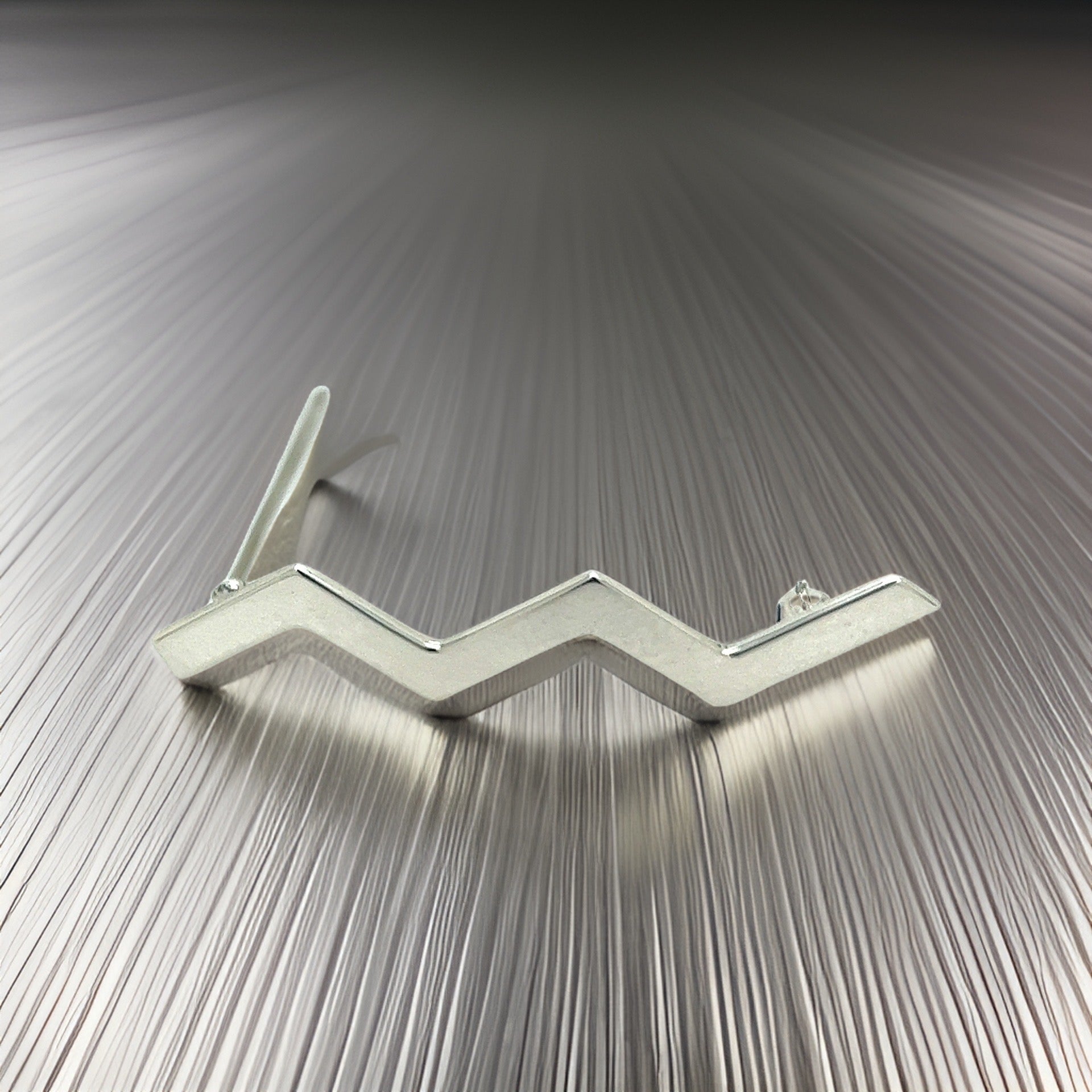 Tiffany & Co Estate Zigzag Wave Brooch Pin Sterling Silver By Paloma Picasso TIF483 - Certified Fine Jewelry