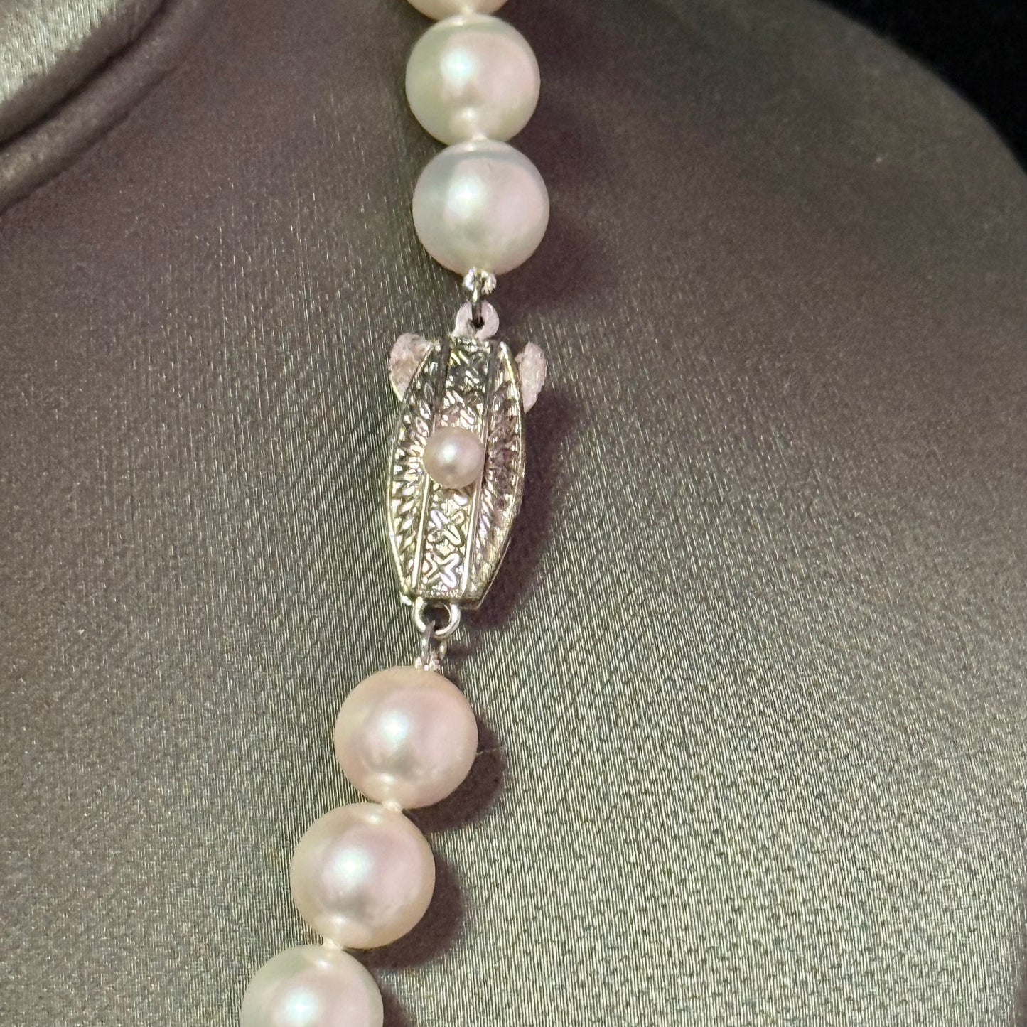 Mikimoto Akoya Pearl Necklace 17" Sterling Silver 8 - 8.5 mm Estate M441