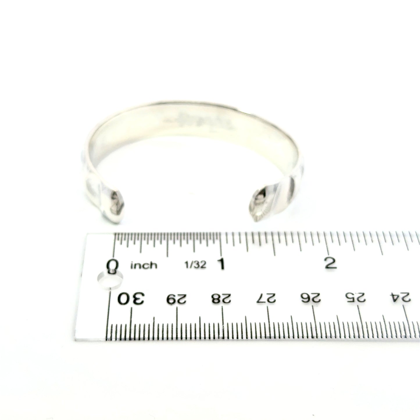 Tiffany & Co Ribbed Cuff Bangle Bracelet Size 6" Sterling Silver Estate TIF883