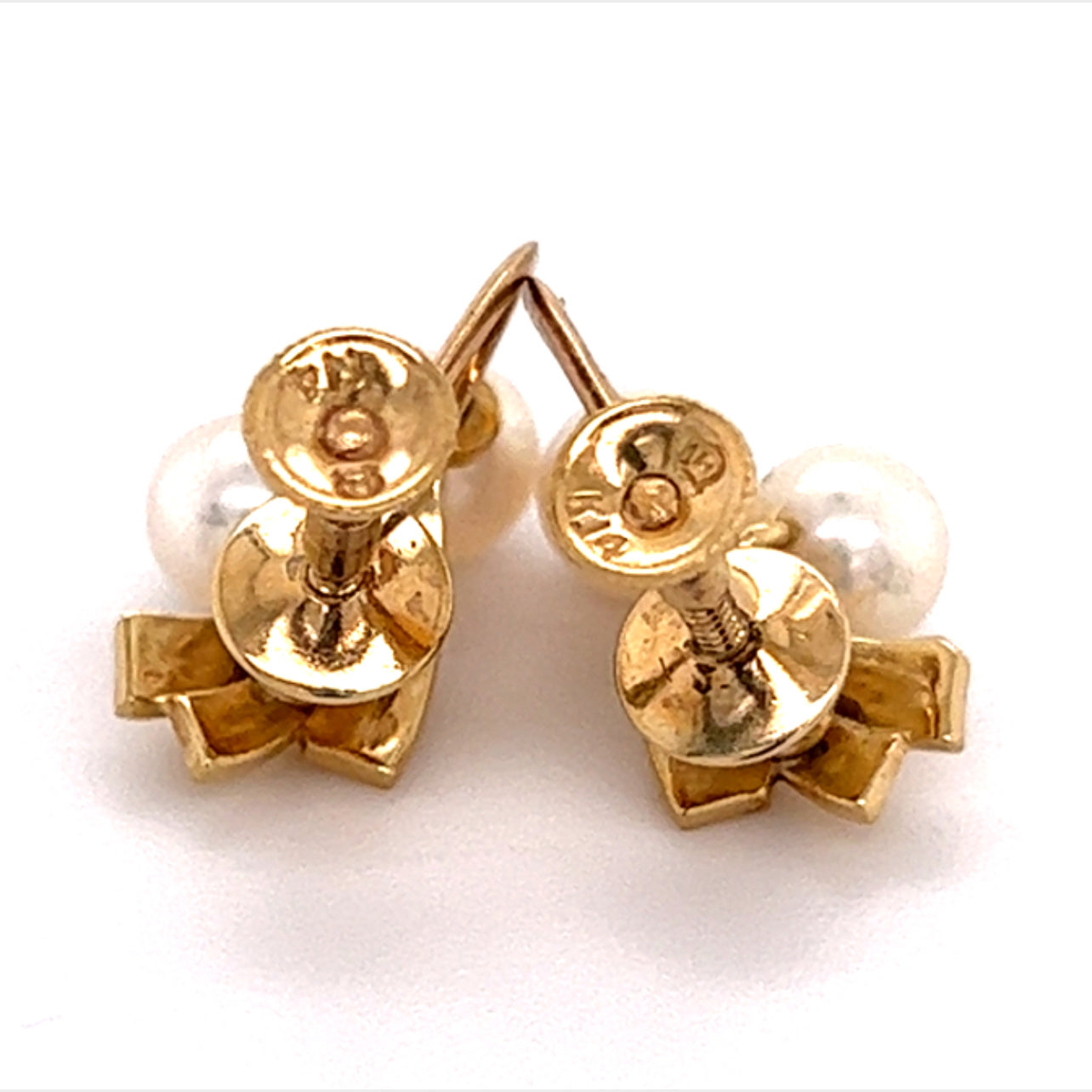 Mikimoto Estate Akoya Pearl Earrings 14k Gold 5.70 mm 4.5 Grams M252 - Certified Fine Jewelry
