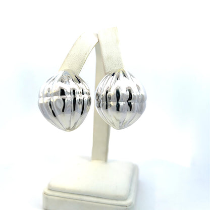 Tiffany & Co Estate XL Puffed Clip-on Earrings Sterling Silver TIF737