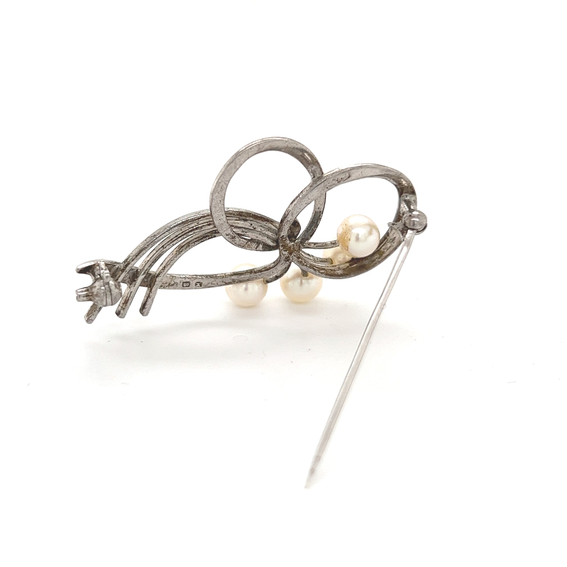 Mikimoto Estate Akoya Pearl Brooch Sterling Silver 5.5 mm M322 - Certified Fine Jewelry