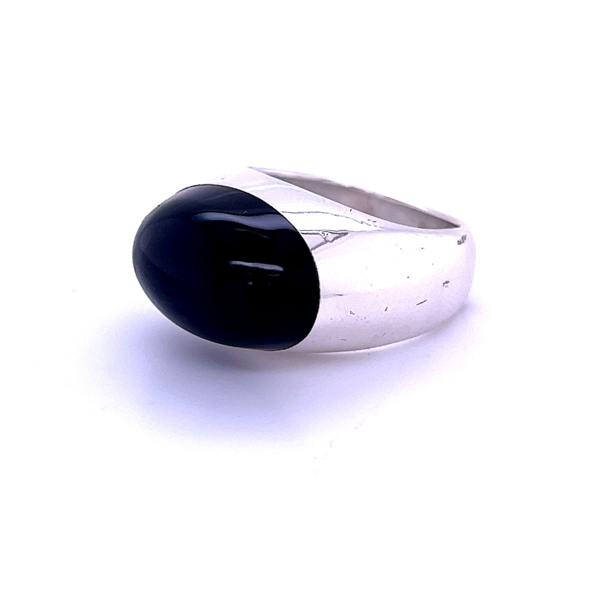 Gucci Estate Black Onyx Ring Size 6.75 Sterling Silver 6 mm G22