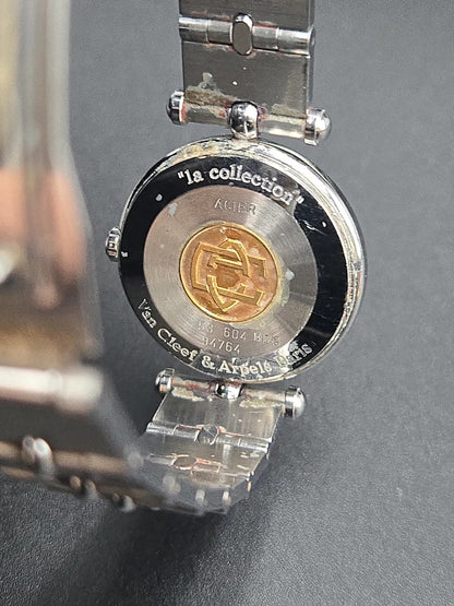 Van Cleef & Arpels La Collection 25mm White Dial Quartz Women's Watch VCA1