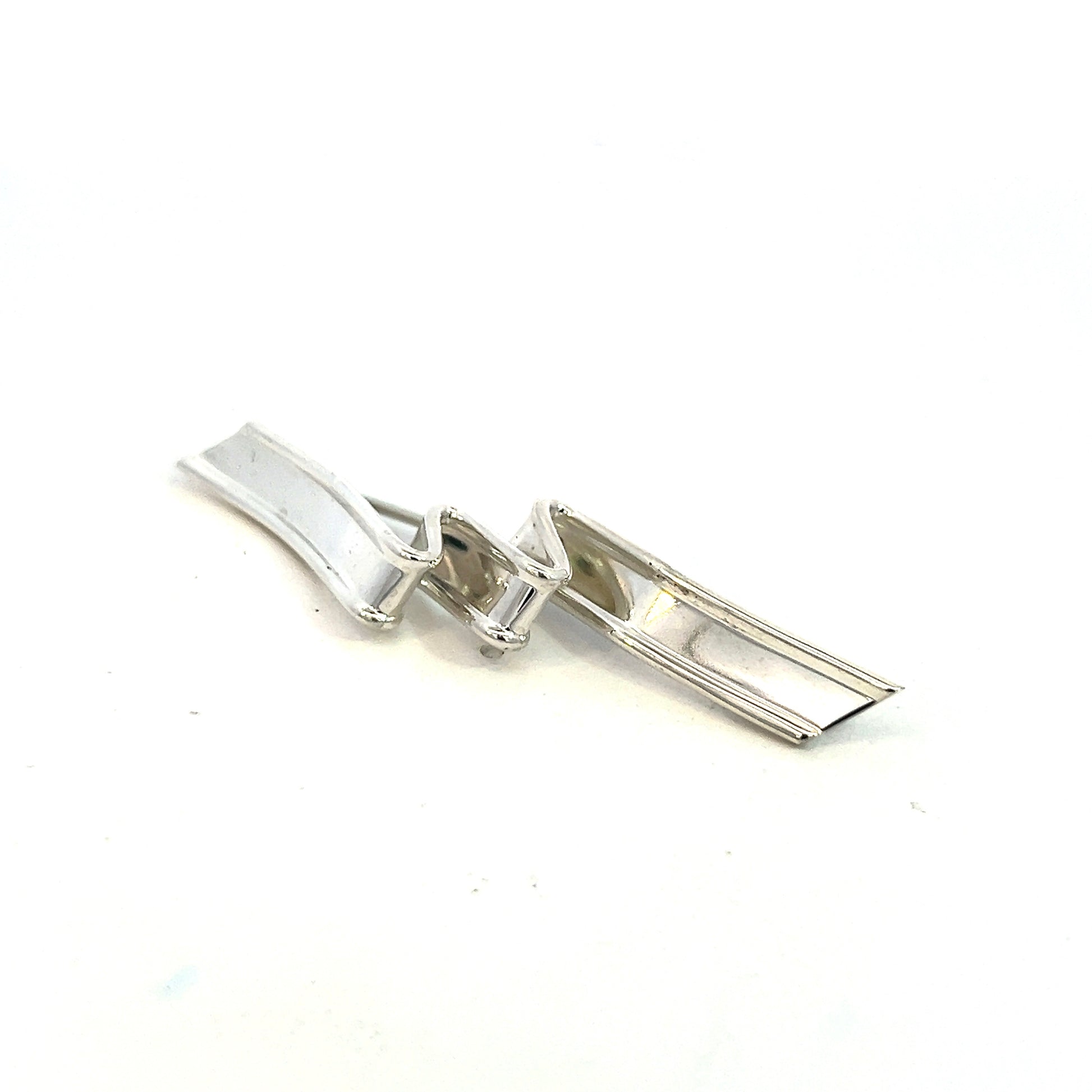 Tiffany & Co Estate Wave Brooch Sterling Silver TIF706