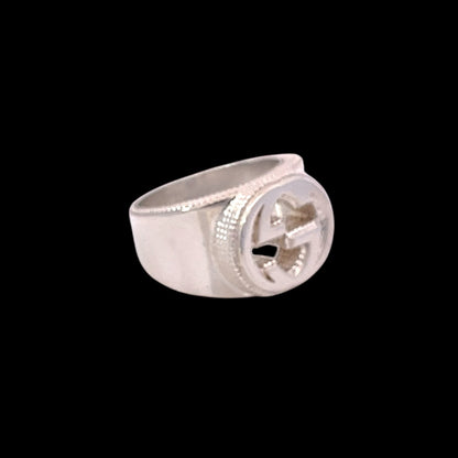 Gucci Estate Sterling Silver Ring Size 8.5, 15 mm Height 17.9 Grams G45