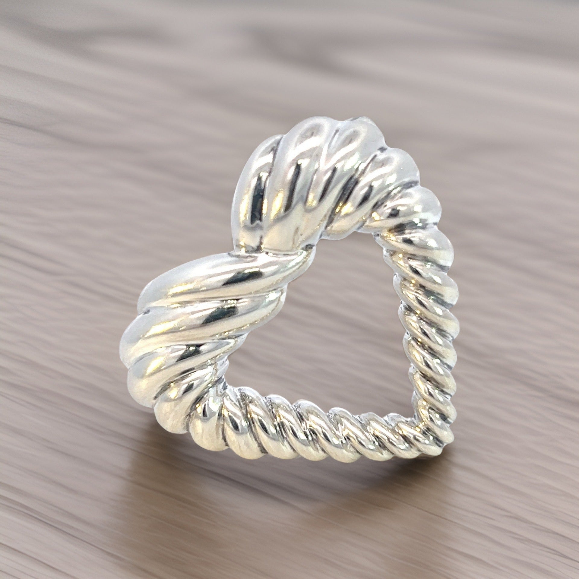 Tiffany & Co Estate Large Heart Brooch Silver TIF555 - Certified Fine Jewelry
