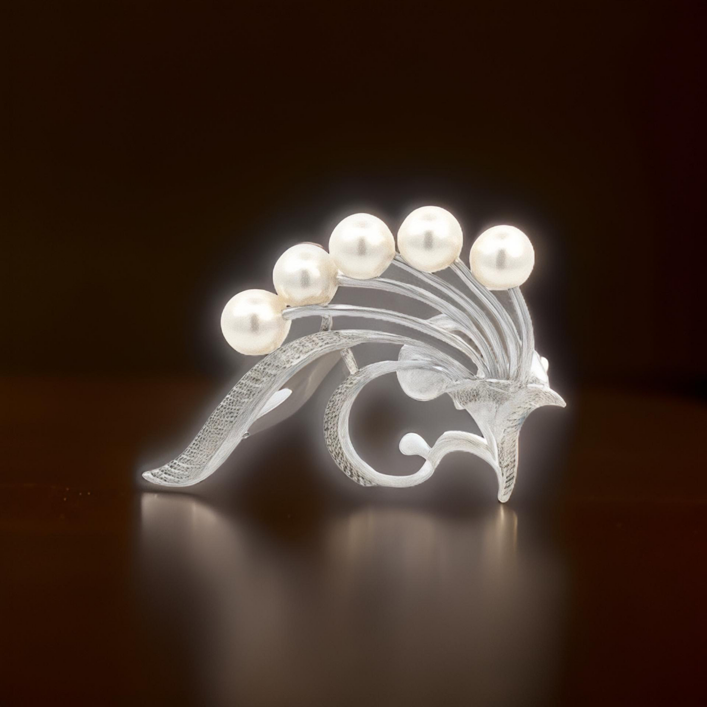 Mikimoto Estate Akoya Pearl Brooch Pin Sterling Silver 5.54-5.16 mm M434