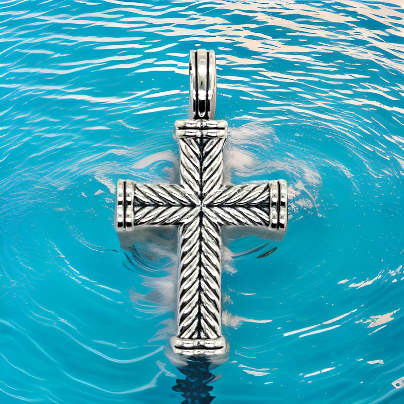 David Yurman Authentic Estate Chevron Silver Cross Pendant DY518