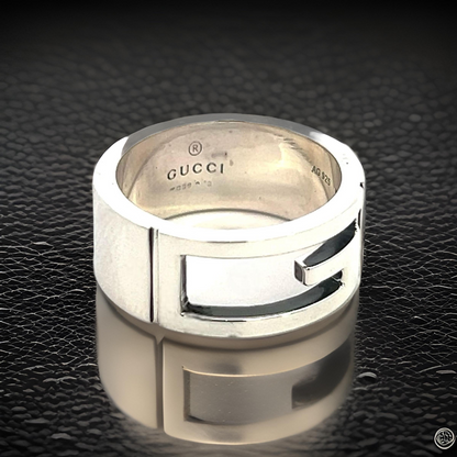 Gucci Estate Ring Size 5.5 Sterling Silver Height 8 mm G28