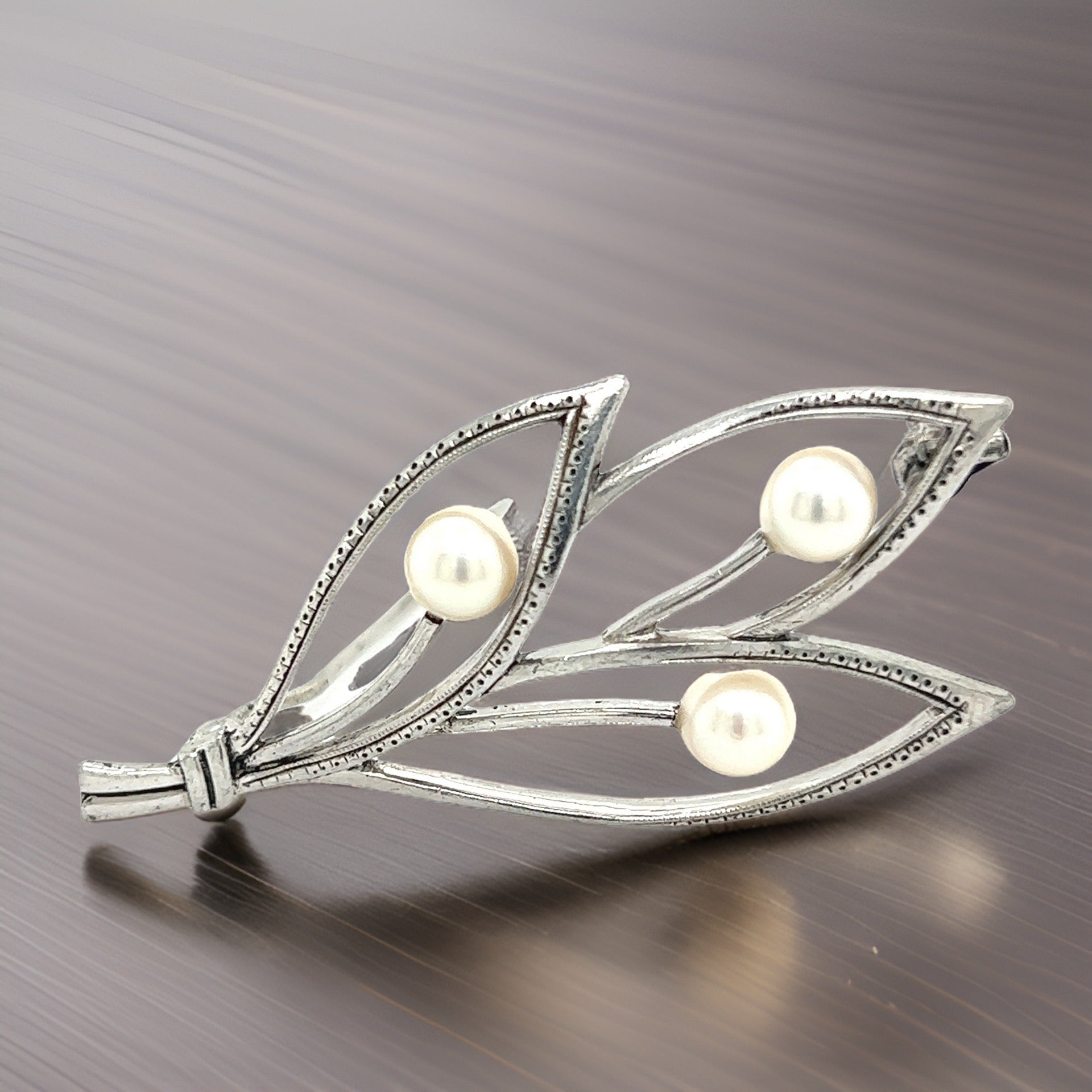 Mikimoto Estate Akoya Pearl Brooch Pin Sterling Silver 5.05 mm M279 - Certified Fine Jewelry
