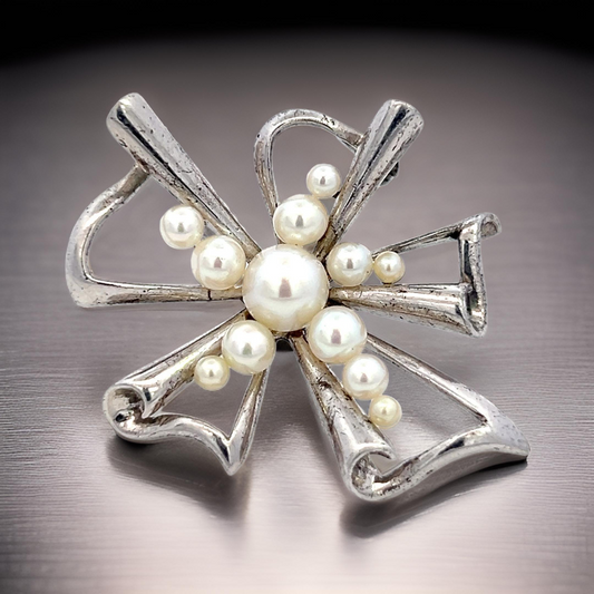 Mikimoto Estate Akoya Pearl Brooch Pin 2.5-6 mm Silver M408