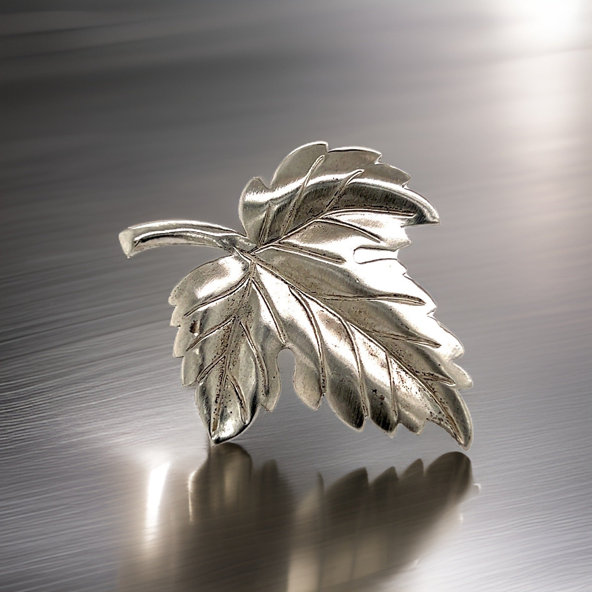 Tiffany & Co Estate Leaf Brooch Pin Sterling Silver 7 Grams TIF346 - Certified Fine Jewelry