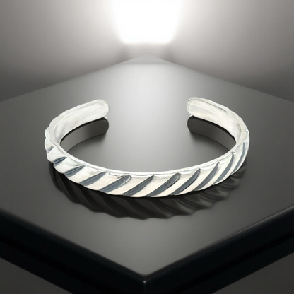 David Yurman Chevron Cuff Bracelet Size M Sterling Silver Estate DY570