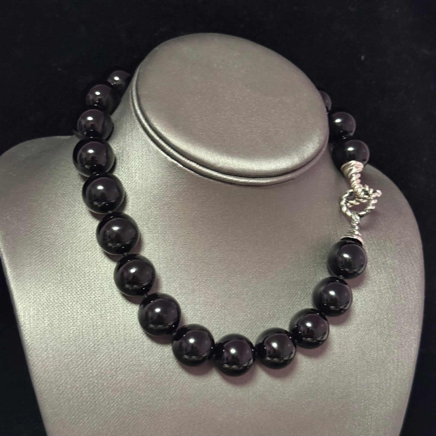 Tiffany & Co Onyx Beads Toggle Necklace 16" 16 mm Sterling Silver Estate TIF934