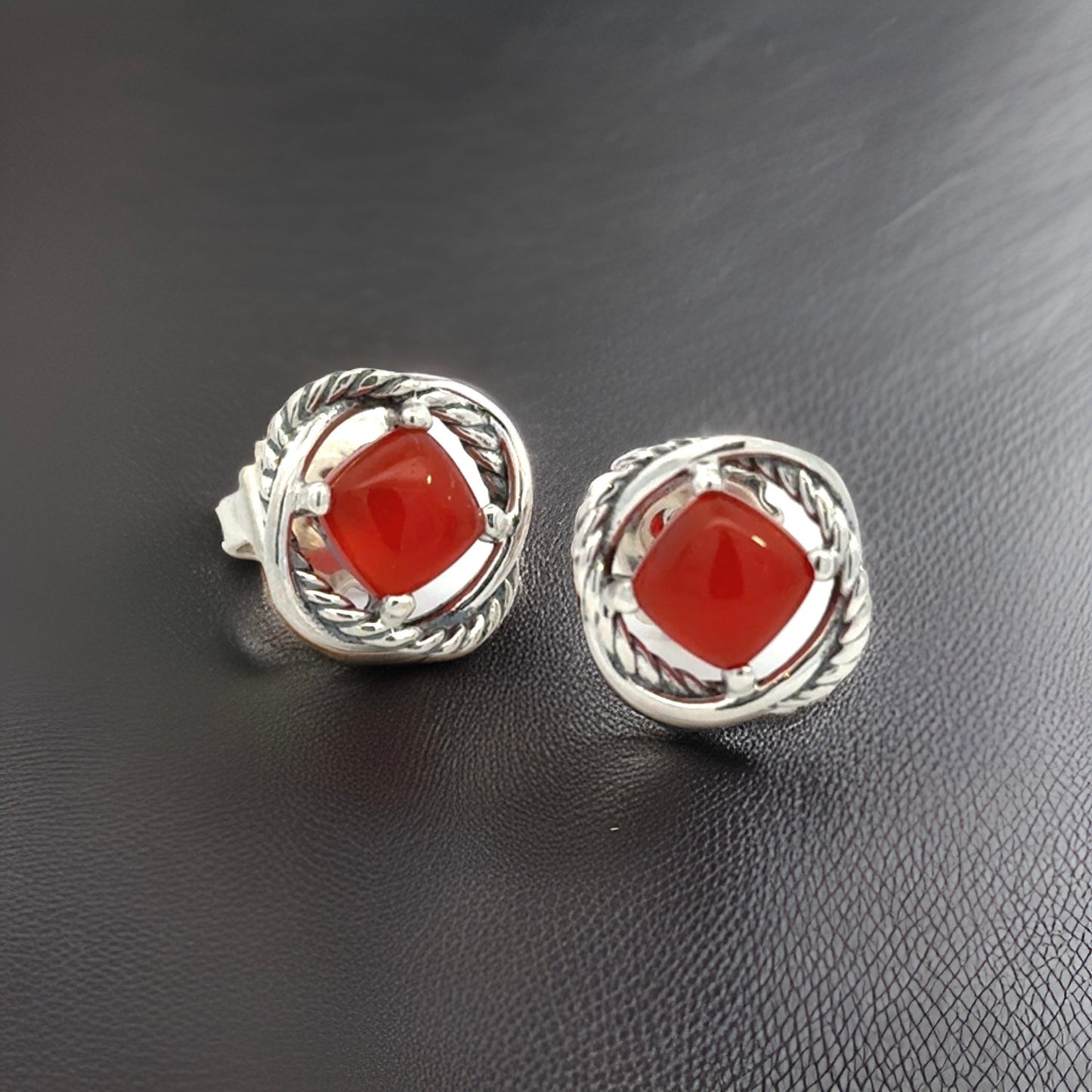David Yurman Estate Carnelian Infinity Earrings 14kt + Silver DY536