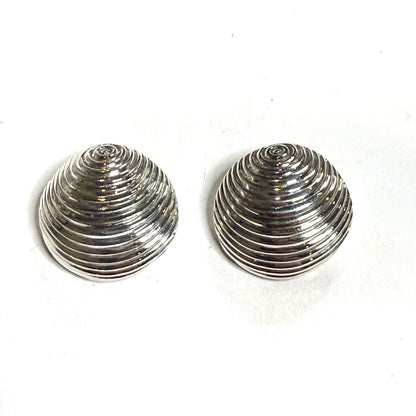 Tiffany & Co Estate Seashell Puffed Clip-on Earrings Sterling Silver TIF1019