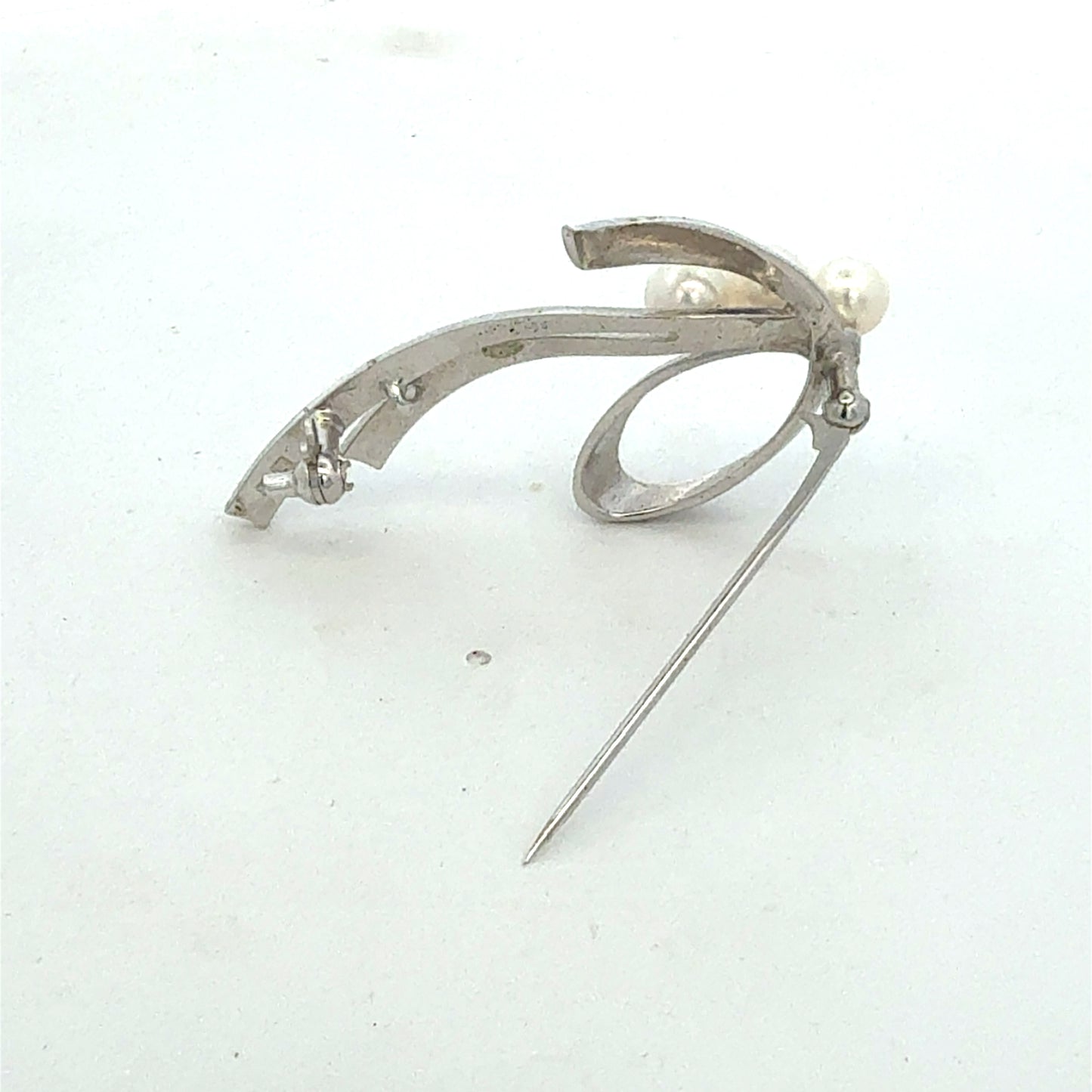 Mikimoto Akoya Pearl Brooch 5.45 mm Sterling Silver Estate M455