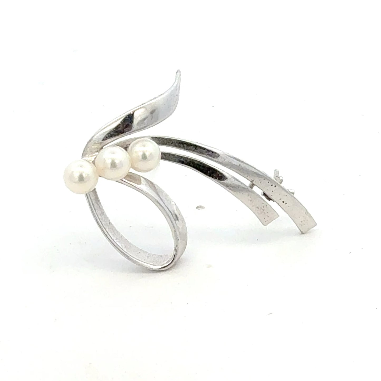 Mikimoto Akoya Pearl Brooch 5.45 mm Sterling Silver Estate M455