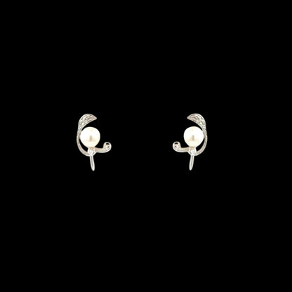 Mikimoto Estate Akoya Pearl Clip-on Earrings Sterling Silver 6.19 mm M435