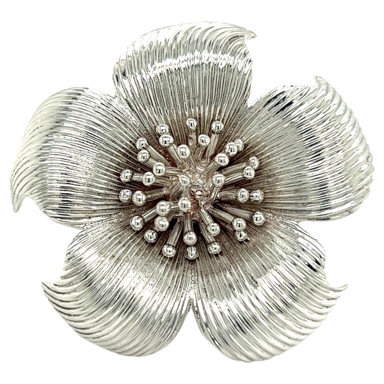 Tiffany & Co Estate Dagwood Flower Brooch Pin Sterling Silver TIF835