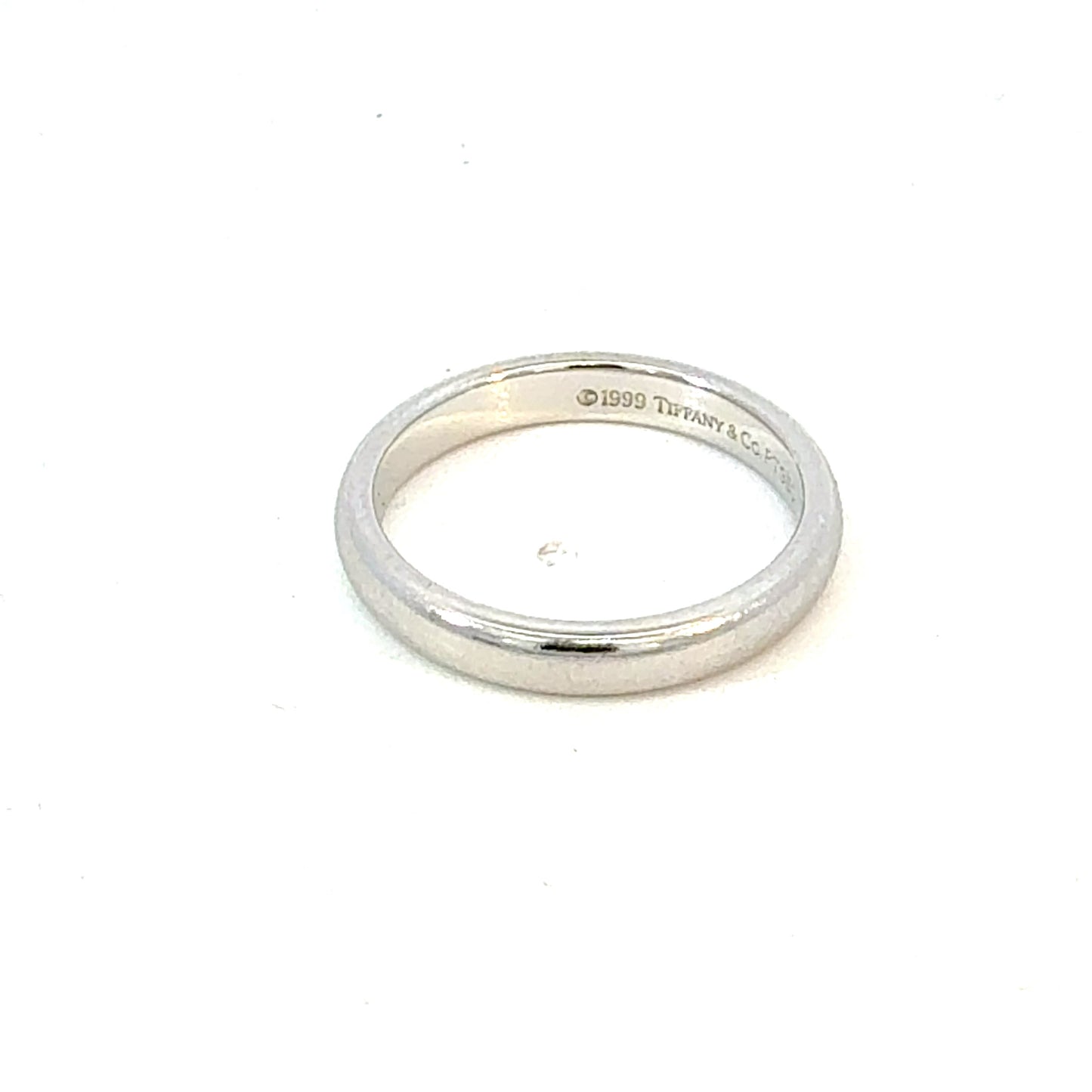 Tiffany & Co Platinum Band Ring Size 8, 2.5 mm Height Estate TIF925