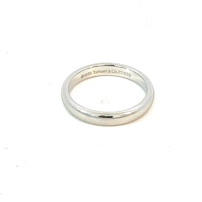 Tiffany & Co Platinum Band Ring Size 8, 2.5 mm Height Estate TIF925