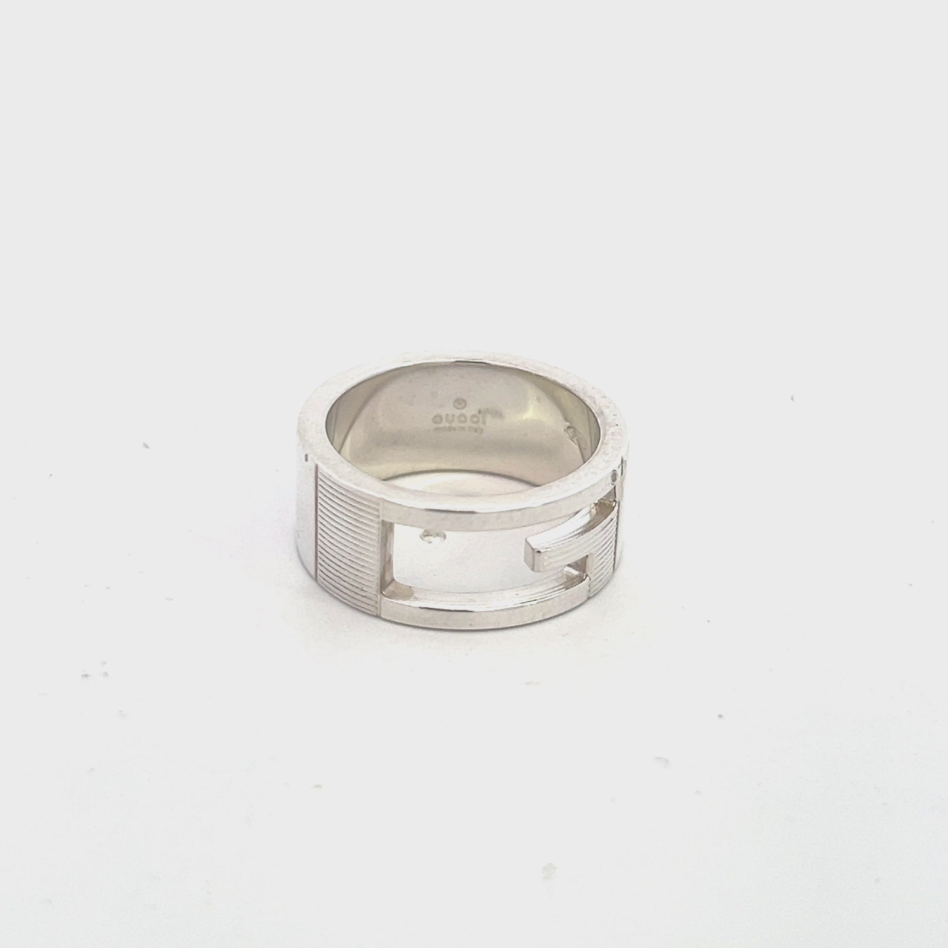 Gucci Estate Ring Size 5 Sterling Silver 8 mm G33