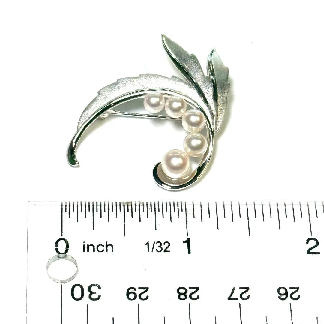 MIKIMOTO Akoya Pearl Leaf Brooch Pin Sterling Silver Signed M463