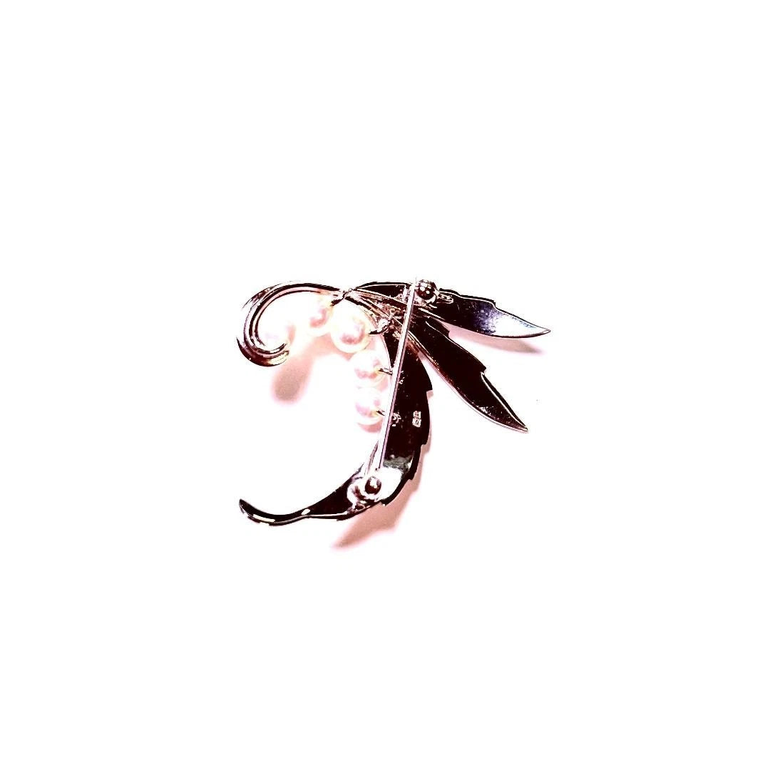 MIKIMOTO Akoya Pearl Leaf Brooch Pin Sterling Silver Signed M463