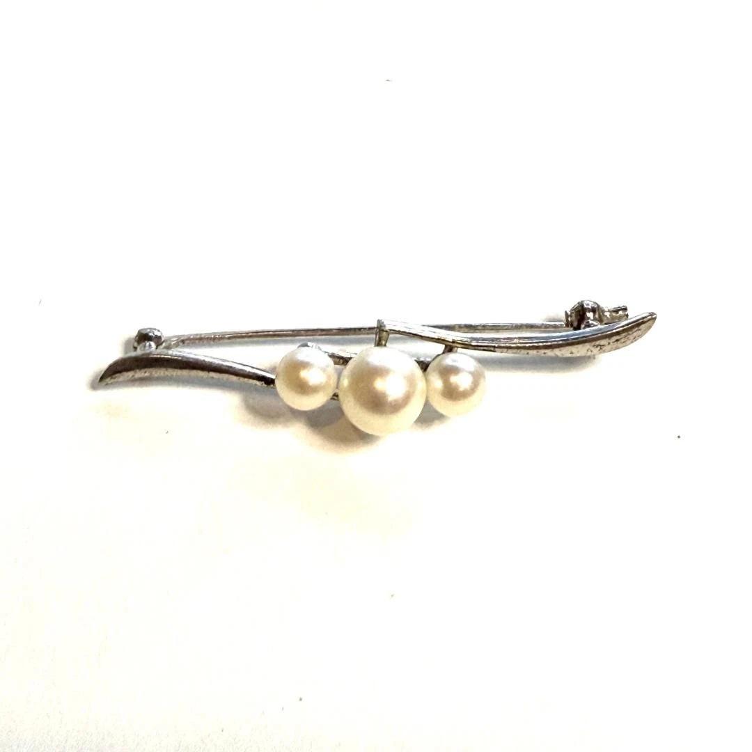 Mikimoto Pearl  Sterling Silver Estate Brooch M466