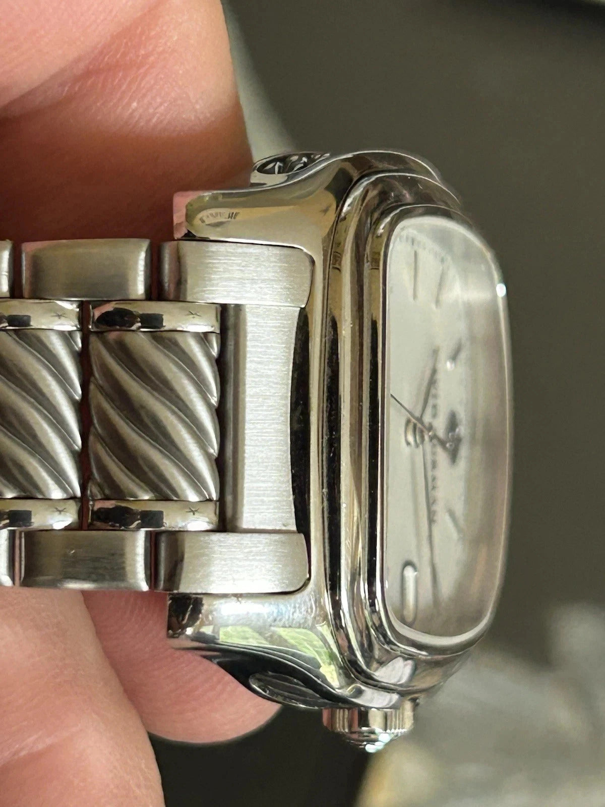 David Yurman Thoroughbred Unisex T302LST Stainless Steel Watch DY821