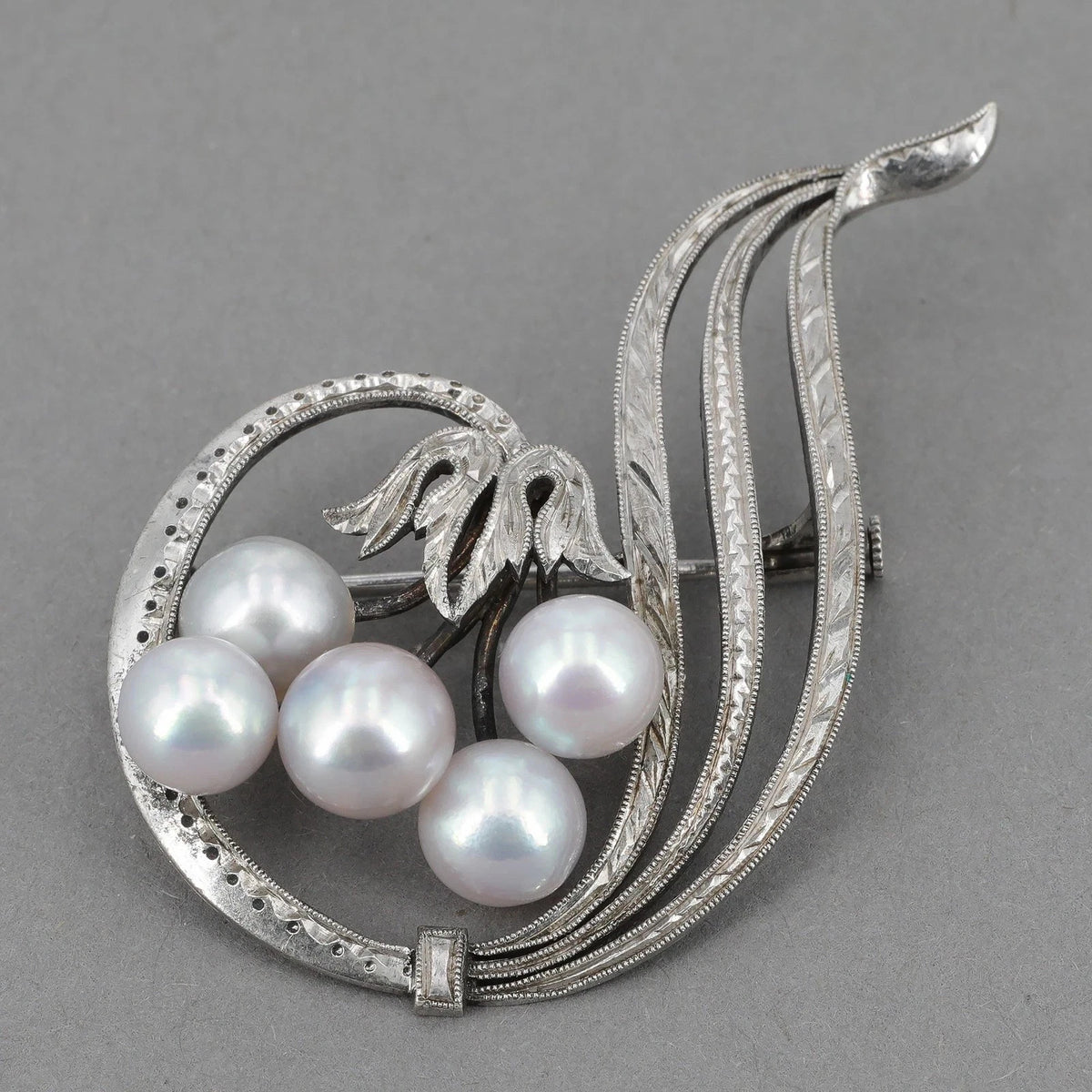 Mikimoto Sterling Silver Pin with 5 Akoya Cultured Pearls M464