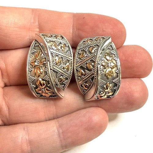 John Hardy 18KT and .925 Silver Jaisalmer Earrings JH122