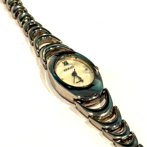 Gucci Ladies Watch, Stainless Steel New Polish/Battery G56