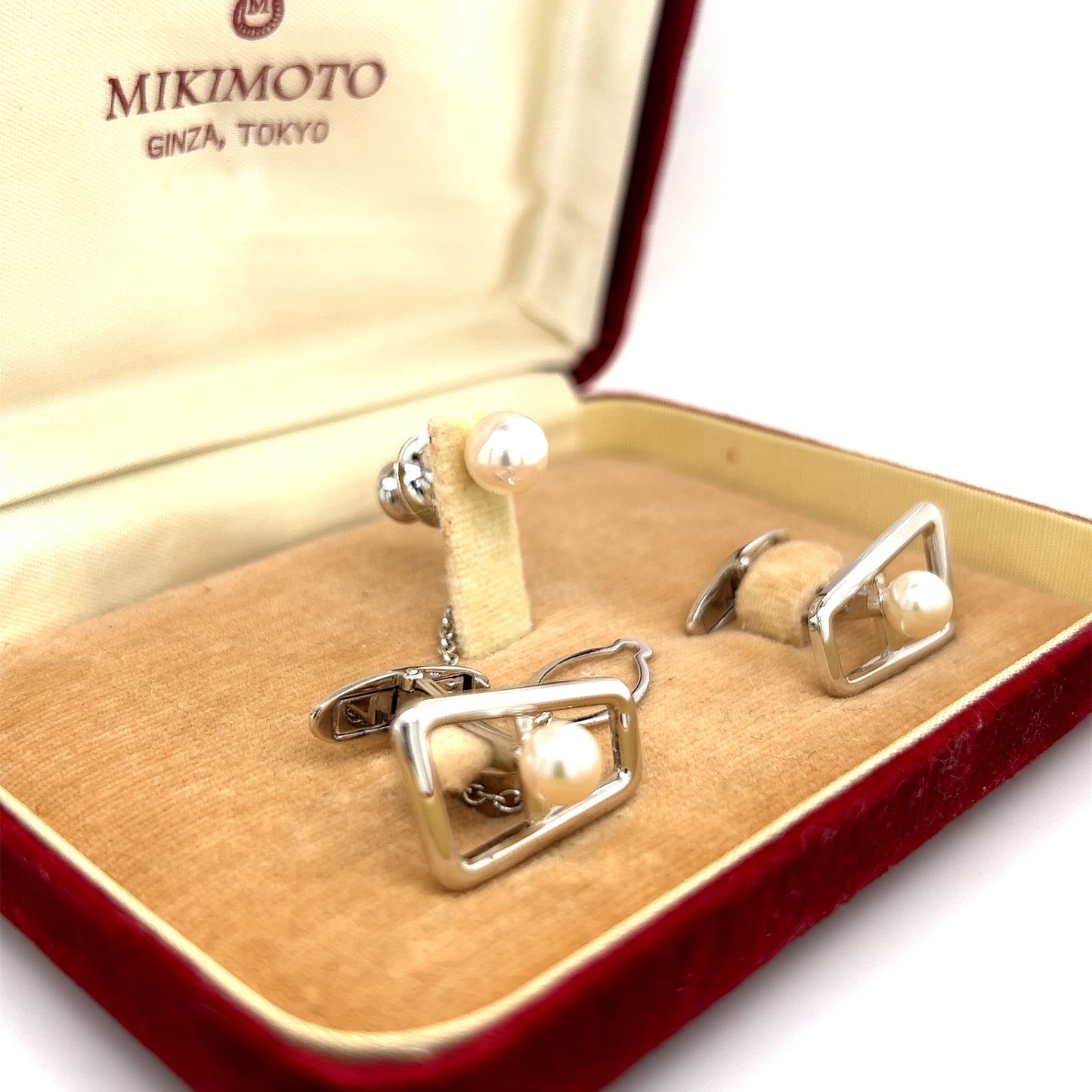 Mikimoto Estate Akoya Pearl Cufflinks and Tie Pin Sterling Silver 7.28 mm M276