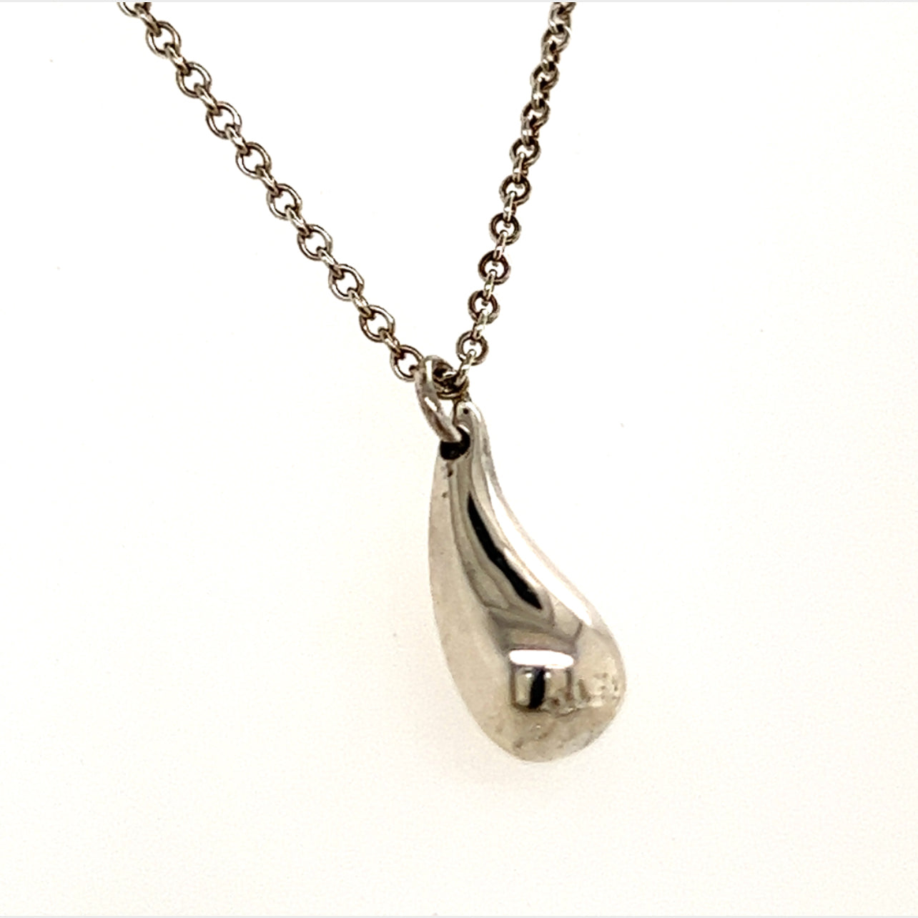 Tiffany & Co Estate Tear Drop Pendant Silver Necklace 17" By Elsa Peretti TIF228 - Certified Estate Jewelry